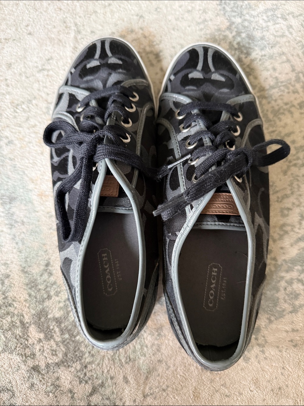 Coach “Dee” Women’s Black Gray Low Top Canvas Lace-Up Sneakers, Size 10B - Picture 3 of 7